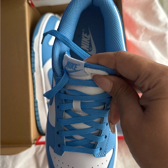 Nike Dunk Low Retro in University Blue and White 8.5 men’s worn once - Picture 3 of 10